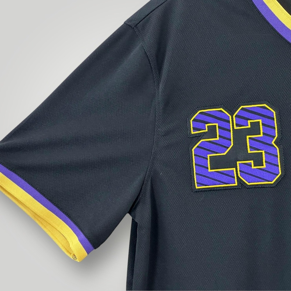 Los Angeles Lakers Shirt Mens Medium Black Yellow NBA Basketball LeBron James 23 - Picture 3 of 8